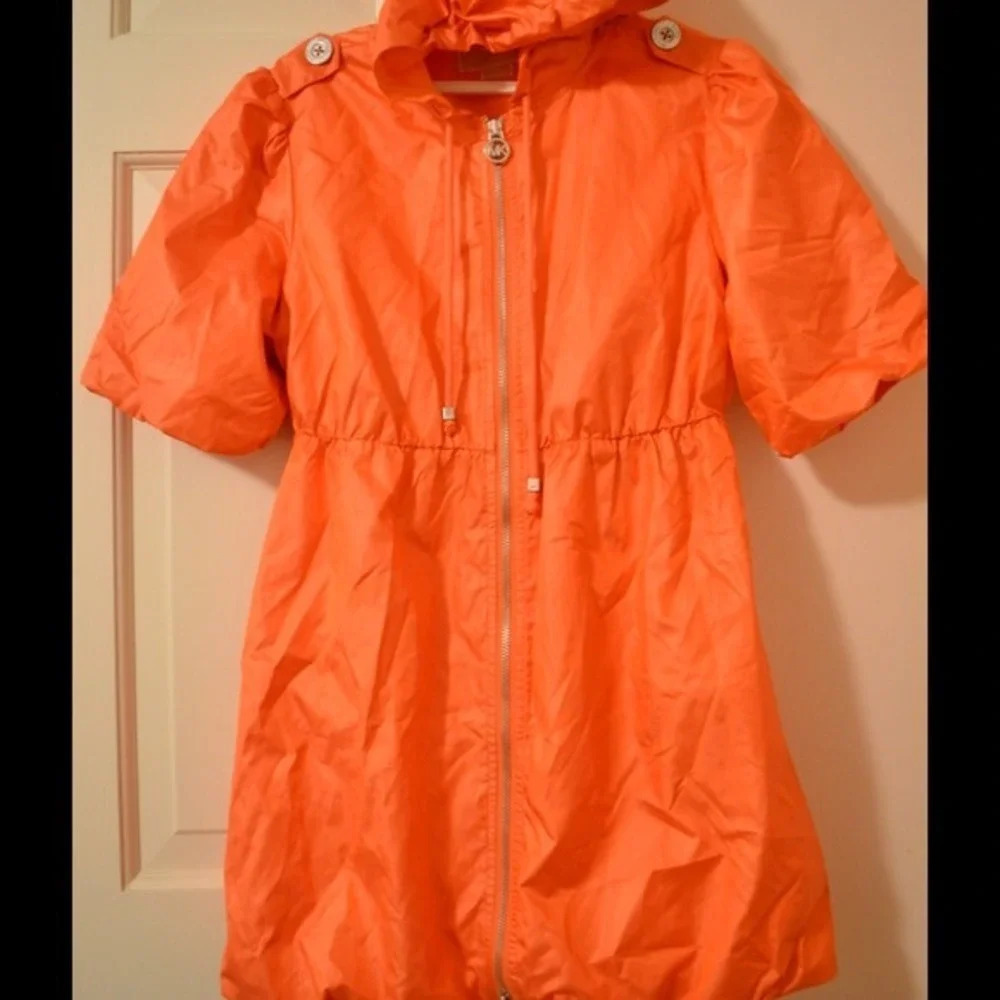 Michael Kors light coat